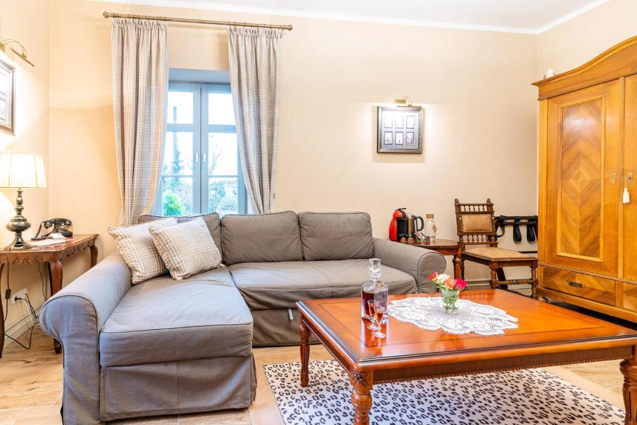 Hotel Folwark Karczemka